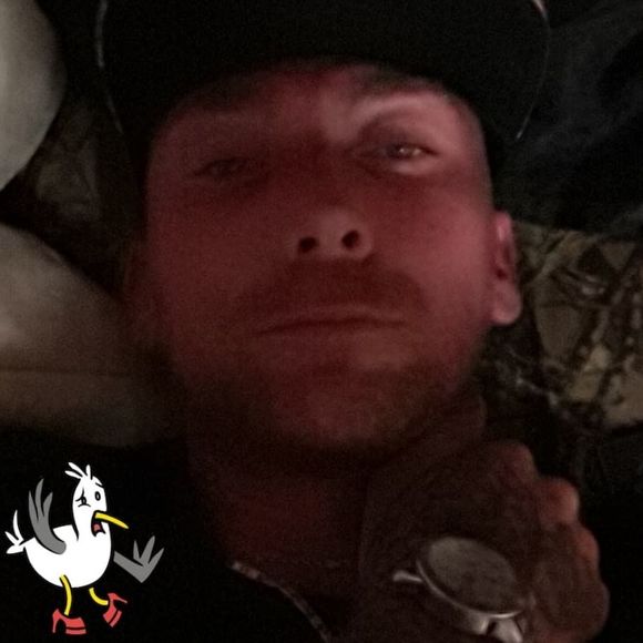 Meet your Posher, Chris - Picture 1 of 1